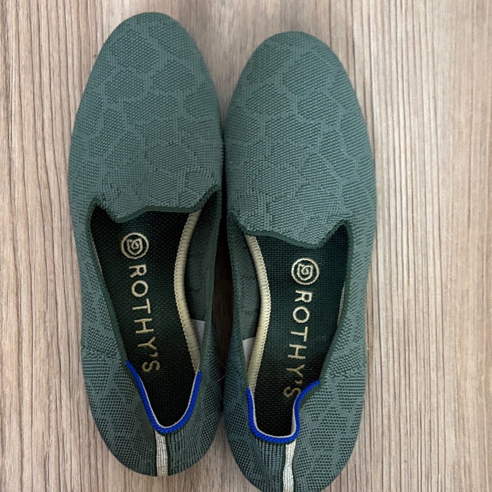 Rothy's Woman’s Slip-On Knit Loafers in Army Green with Blue Trim 7.5